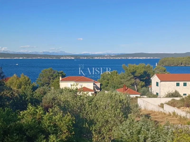 Ugljan, Kukljica, terreno edificabile 1686 m2, a 150 m dal mare con vista sul canale di Zara – 3