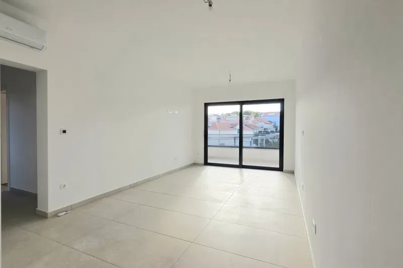 Penthouse with roof terrace and parking space – 2