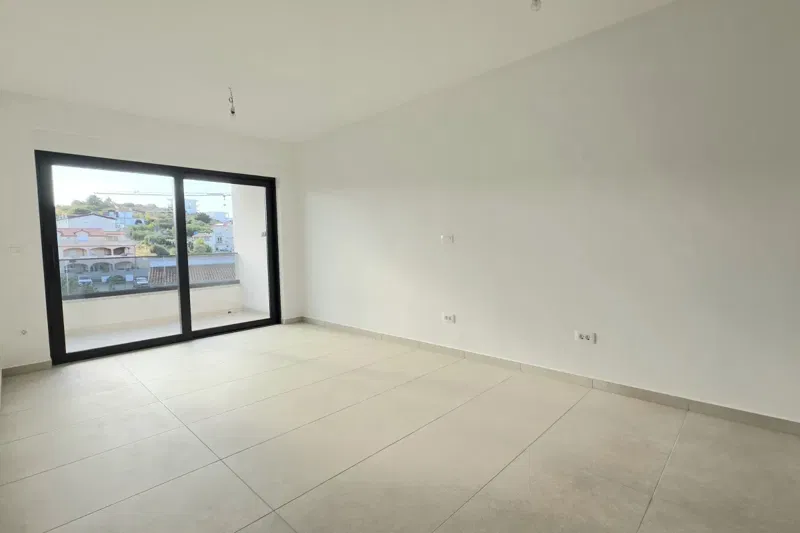 Penthouse with roof terrace and parking space – 3