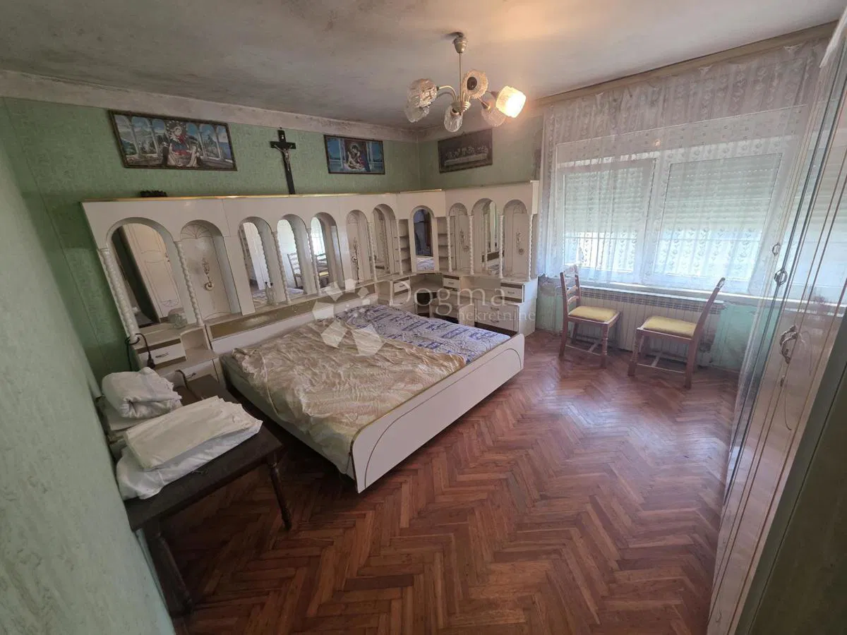Дом Donja Pačetina, Sveti Križ Začretje, 613m2