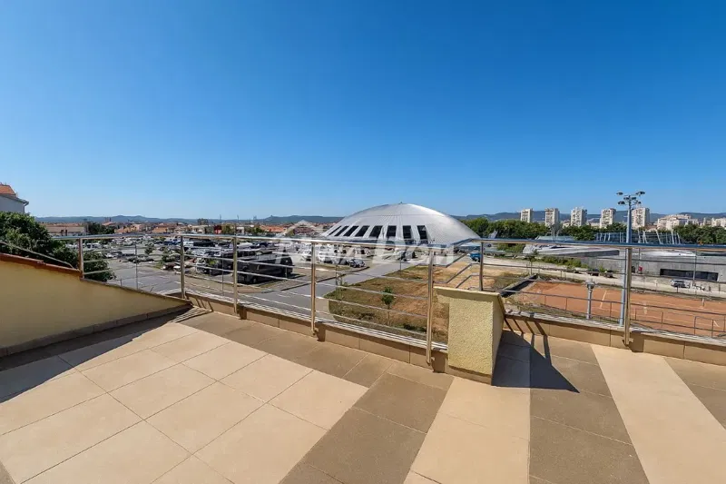 VIŠNJIK – Ampio Appartamento Duplex di 140 m² con Vista Città – 2