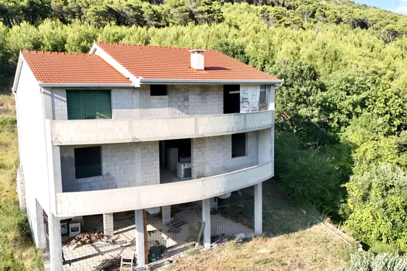 Casa indipendente in costruzione grezza – 2
