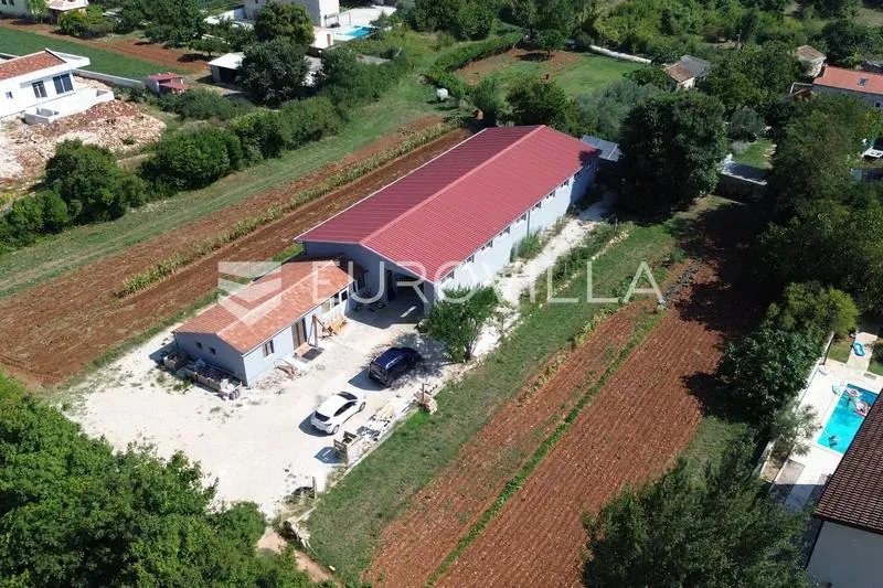 Immobile commerciale Čabrunići – 2