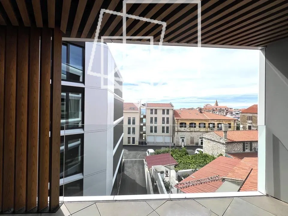 Istra – Umag centar | Moderan stan blizu mora na prodaju