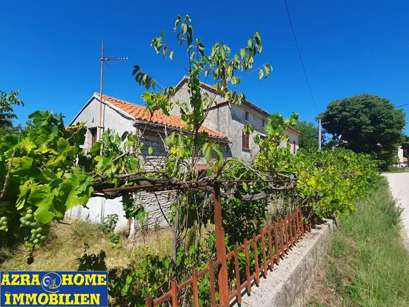 In vendita: Autentiche case in pietra istriane, 360 m² di superficie abitabile con 3866 m² di terreno edificabile, a soli 5 km da Žminj (KRZ-001) – 2