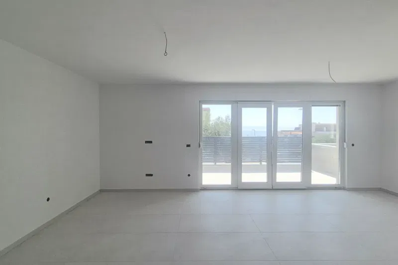 Apartment in a newly built property with a garden – 3