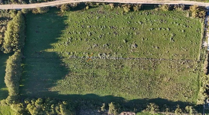 Building land 832 m² in Briševo near Zadar, regular shape, south-facing – 2