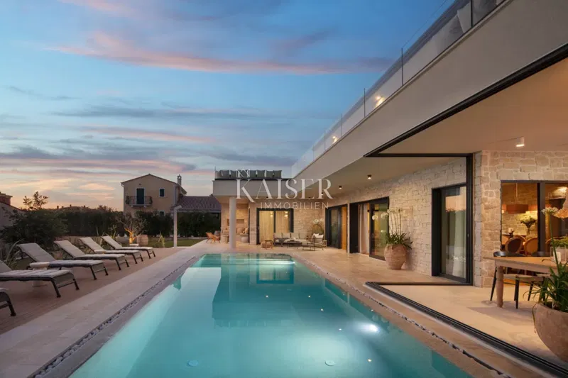 Villa Tinjan, 220m2 – 2