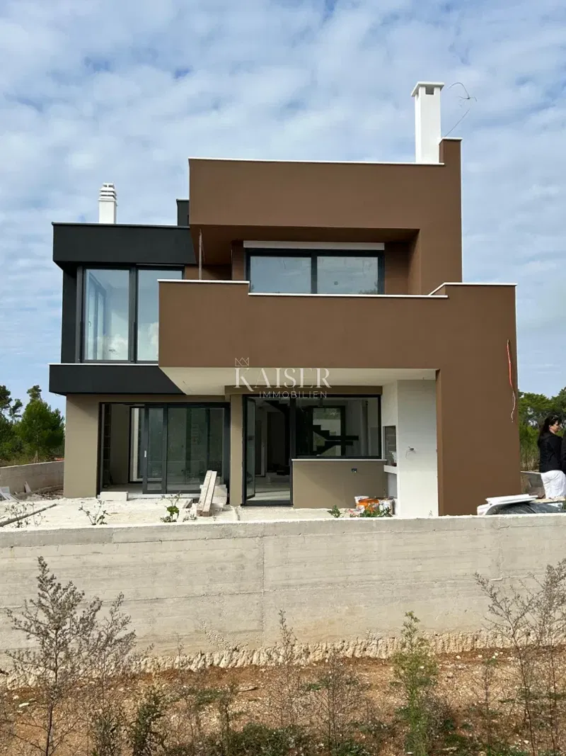 Zadar, Privlaka - új luxusvilla medencével fenyveserdőben, pár lépésre a homokos strandtól – 3