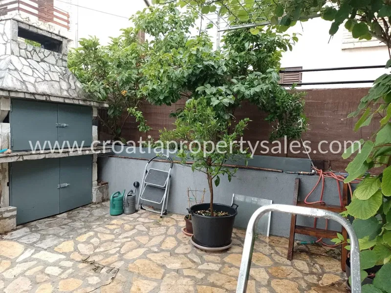 Zadar, house for sale, 480.000 € – 3