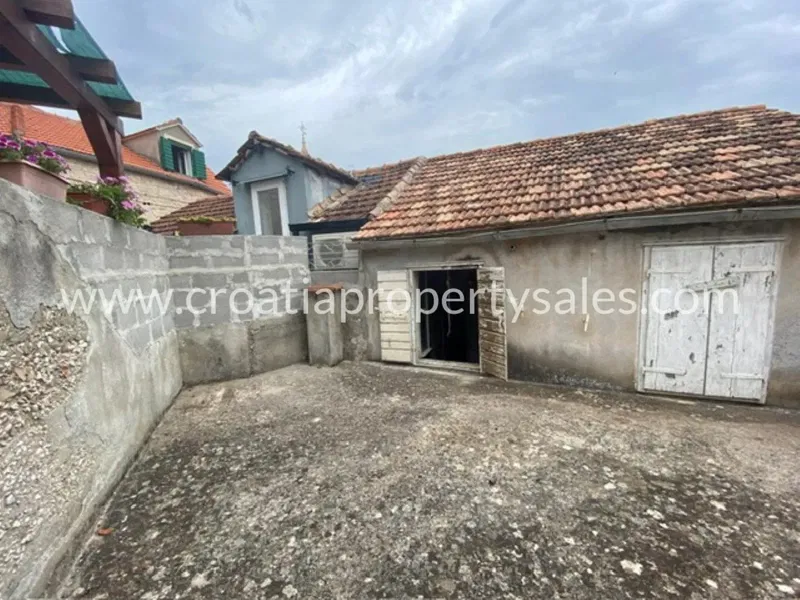 Dom Brač – 3