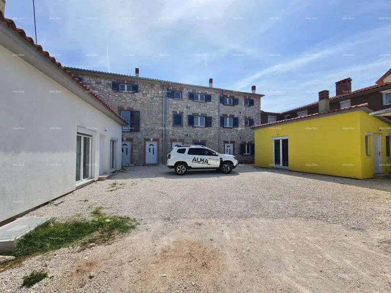 Ristrutturata casa in pietra con piscina – tranquillo villaggio vicino a Svetvinčenat – 3