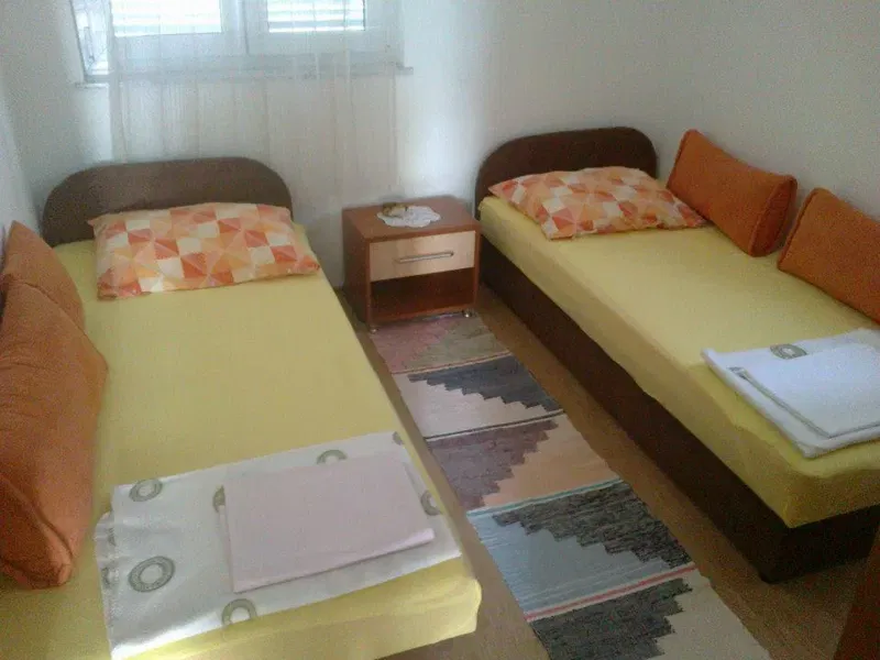 Vir, casa con 4 appartamenti (312m2), 250m dal mare, lato sud!!! – 3