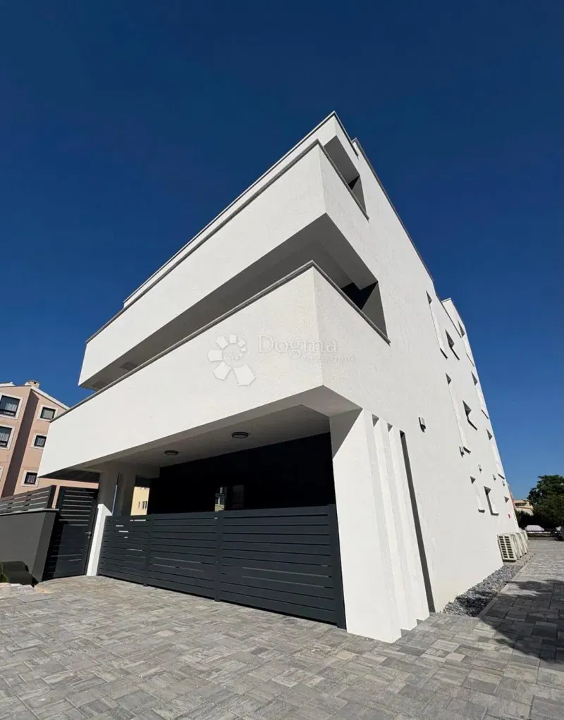 Lakás Škrapavac, Privlaka, 213,17m2 – 2