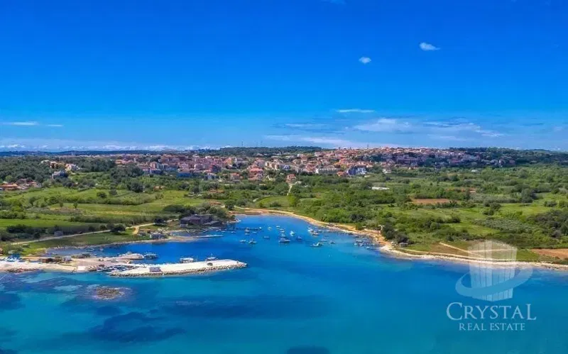 Moderna vila u Ližnjanu