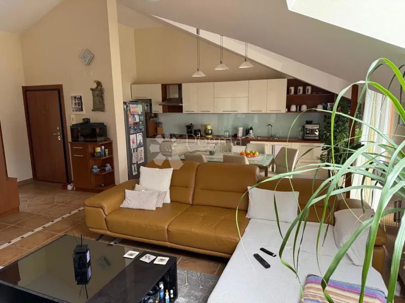 Lakás Cres, 132m2 – 2