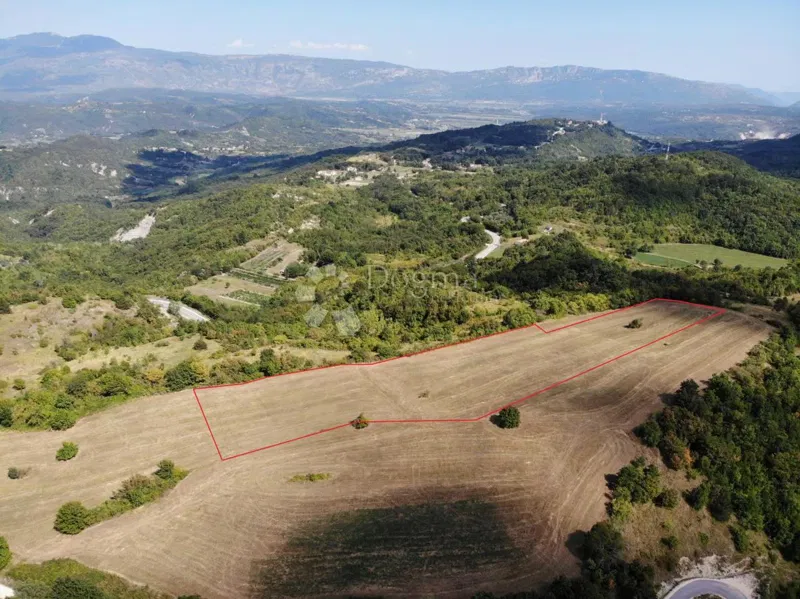 Ziemia rolna Gračišće, 8.553m2