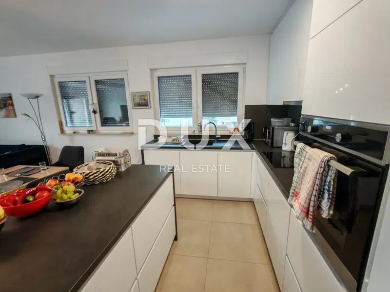 ZADAR, NIN - Modern semi-detached house! Swimming pool, floor heating, heat pump, sea view... – 3
