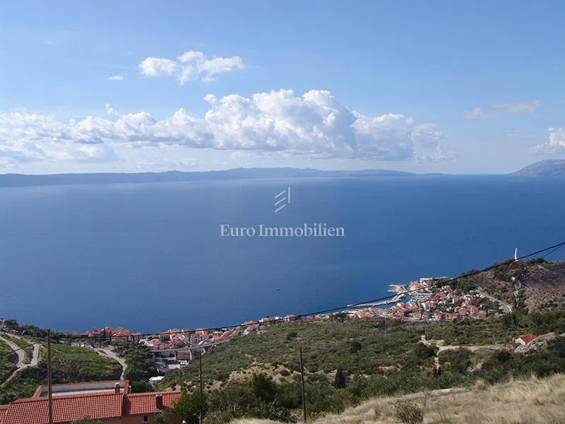 Podgora-građevinsko zemljište s panoramskim pogledom