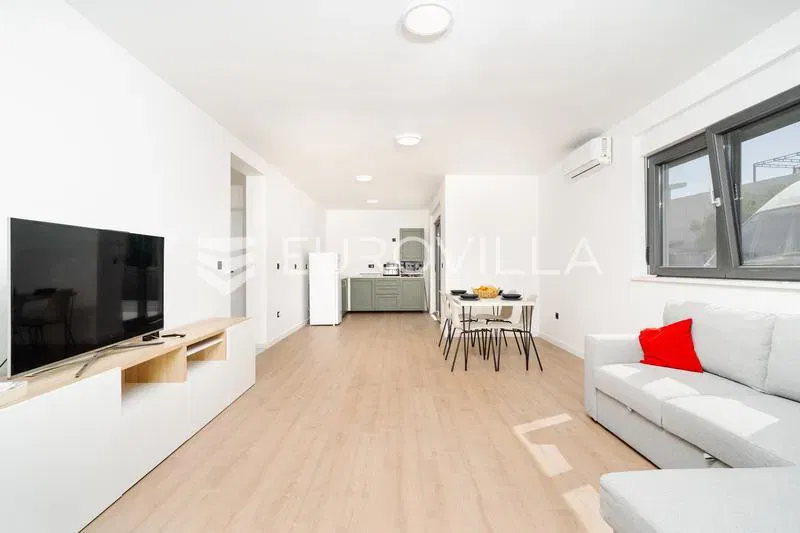 Zadar, Privlaka, two-bedroom apartment with garden, 83.47 m² – 3
