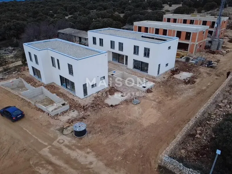 Modern Terraced House with Private Pool – Mandre (K3, V1) – 3