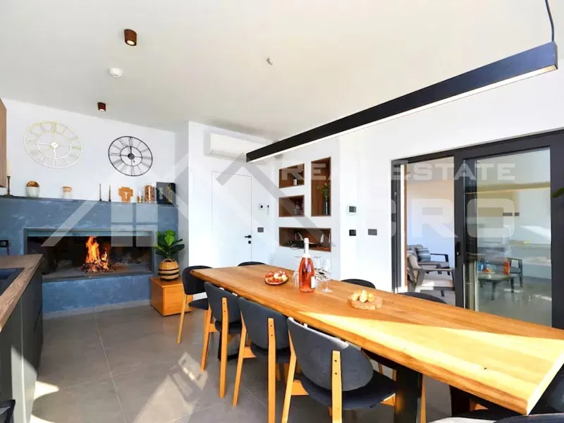 Immobili a Spalato – Villa moderna in ambiente tranquillo con vista panoramica, periferia di Spalato, in vendita – 3
