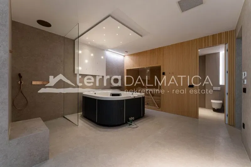 Apartment, Sukošan - first row to the sea with swimming pool and wellness – 2