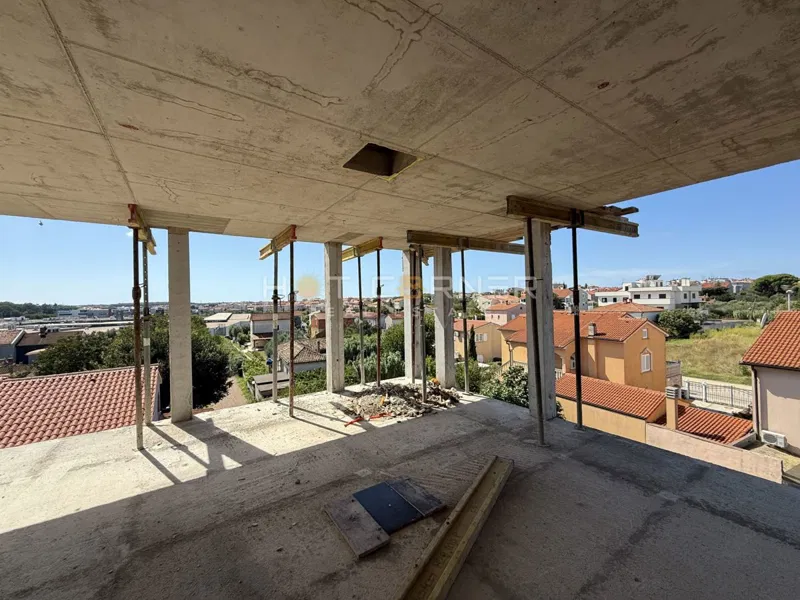 Pulj, elitna nova stavba, dvigalo, penthouse, panoramski razgled na mesto – 2