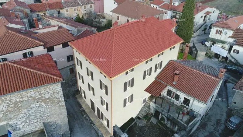 FOR SALE: HOUSE FOR INVESTMENT – CENTER OF ŽMINJ – 546 m² – 2
