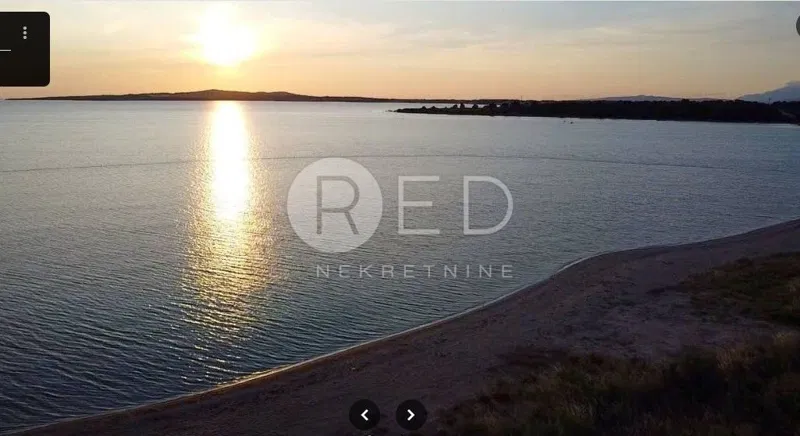 Prodaje se građevinsko zemljište uz more, Privlaka (Zadar) – 2