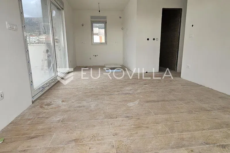 Kaštela penthouse with sea view, three-bedroom apartment 148.6 m², garage for two cars – 2