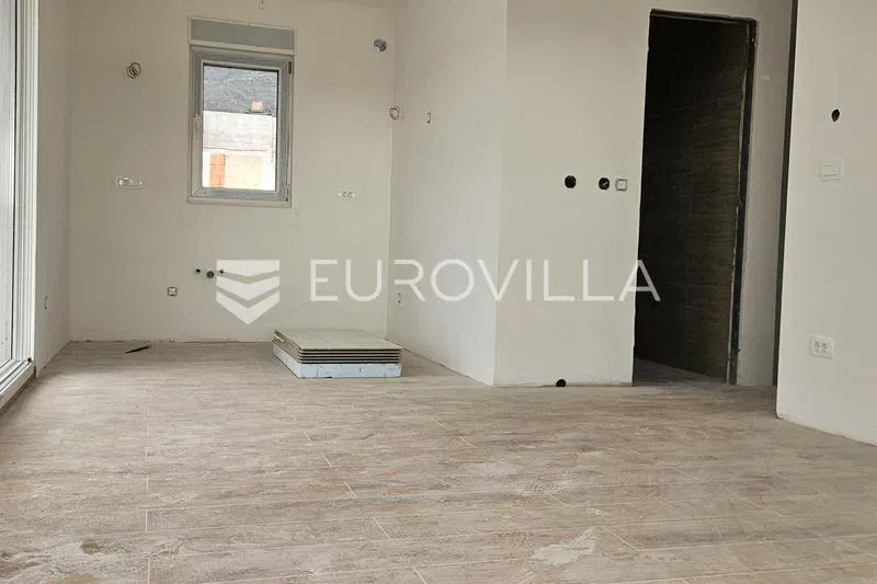 Kaštela penthouse with sea view, three-bedroom apartment 148.6 m², garage for two cars – 3