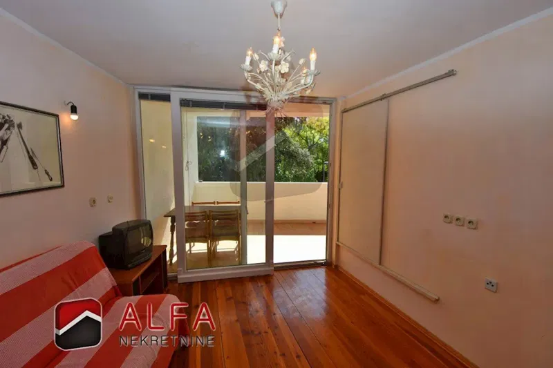 Croatia, Vodice, comfortable two-bedroom apartment for sale in the town center – 2