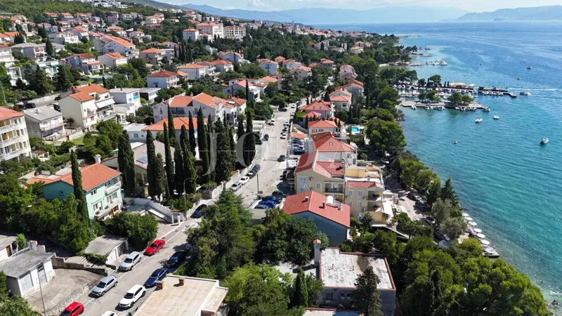 Crikvenica, apartment with garage and large garden, only 60 m from the sea – 3