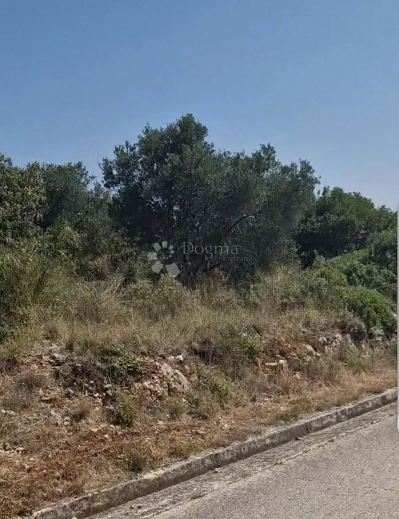 Terreno edificabile Tribanj, Starigrad, 1.379m2 – 3