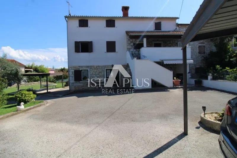 Istria, Beautiful property right near Poreč 2km!! – 2