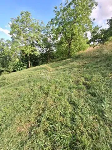 Building land Vujnovići, Vrbovsko, 543m2 – 2