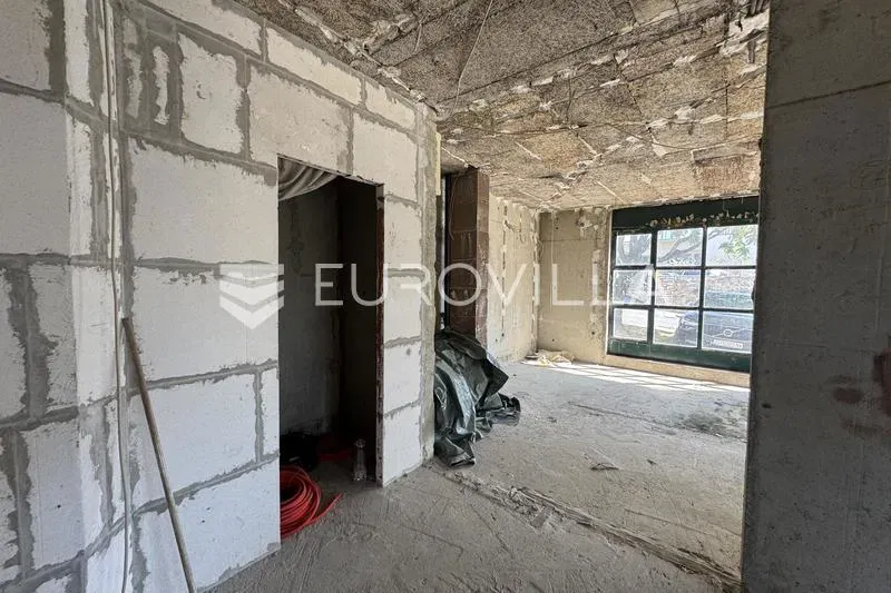 Zagreb, Sveti Duh, two-storey street commercial space 96 m² – 3