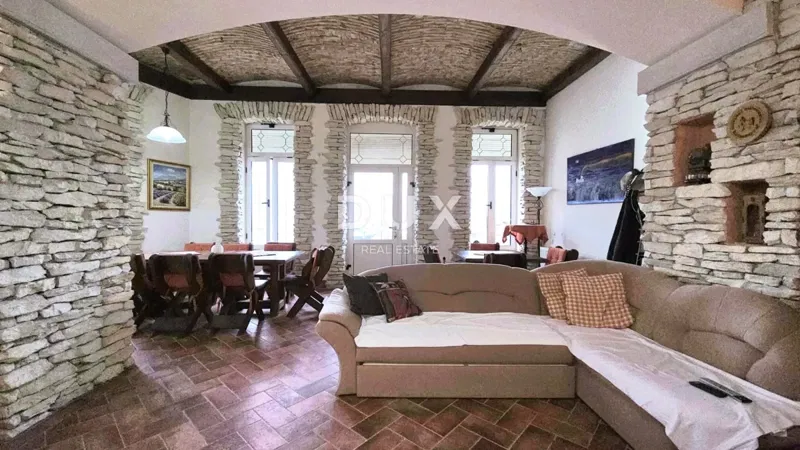 OPATIJA, VOLOSKO - villa with a beautiful view, 1st row to the sea, 240m2 – 3