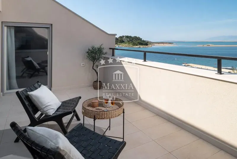 NIN - NEW Modern villa with a pool 1st row to sea! Newly-built! 1.490.000 EUR – 2