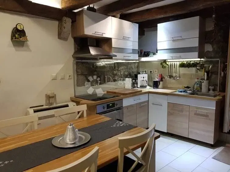 Casa Kastav, 189m2 – 3