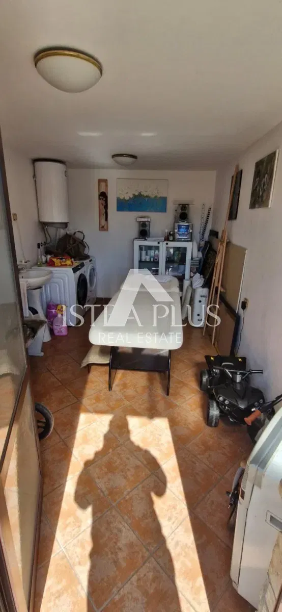 Casa familiare con due appartamenti separati vicino a Parenzo – 3