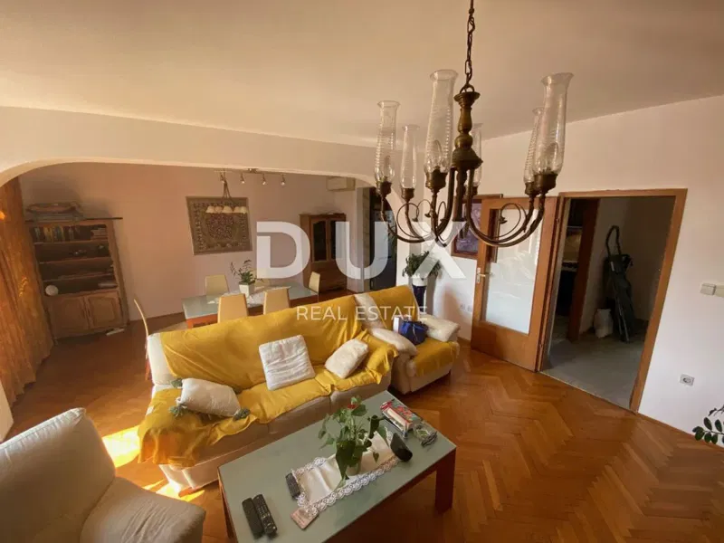 RIJEKA, KÖZPONT - különálló régi egyedi villa remek helyen! LEHETŐSÉG! – 2
