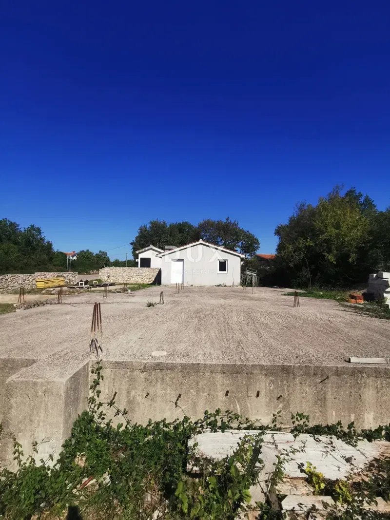 Föld Milohnići, Krk, 800m2 – 2