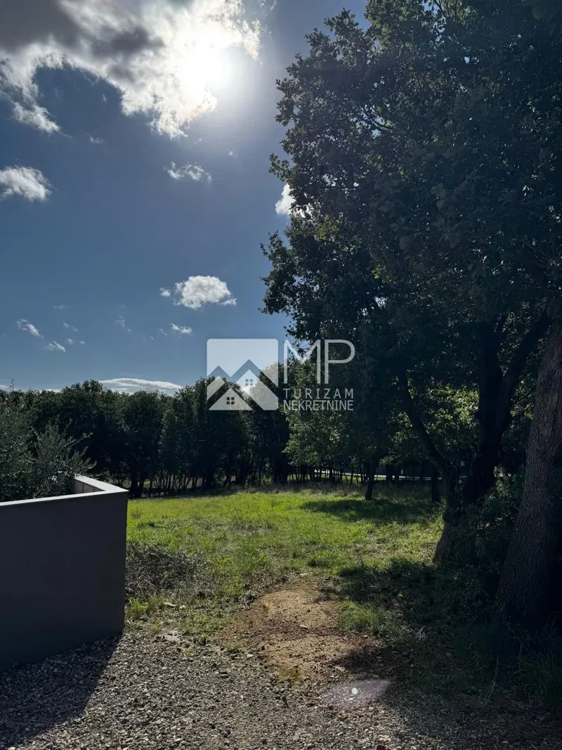 Medulin, Mukalba, land plot 1058 m2, only 500 m from the sea – 2