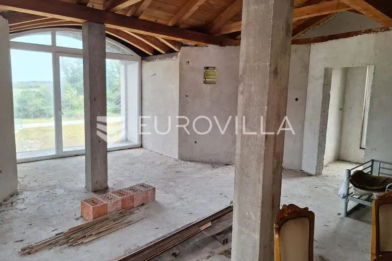 Karlovac, Udbinja, house 293 m², 3 apartments – 2
