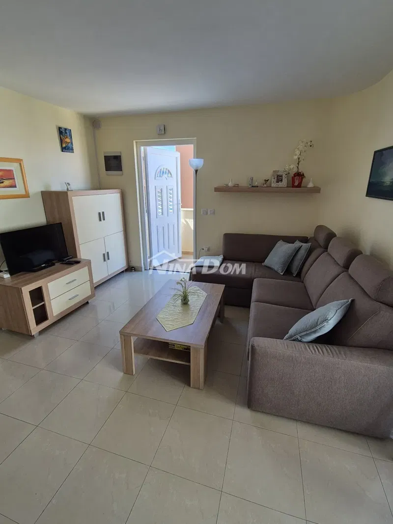 Apartment 1st floor, south side 50 meters from the sea with sea view – 3