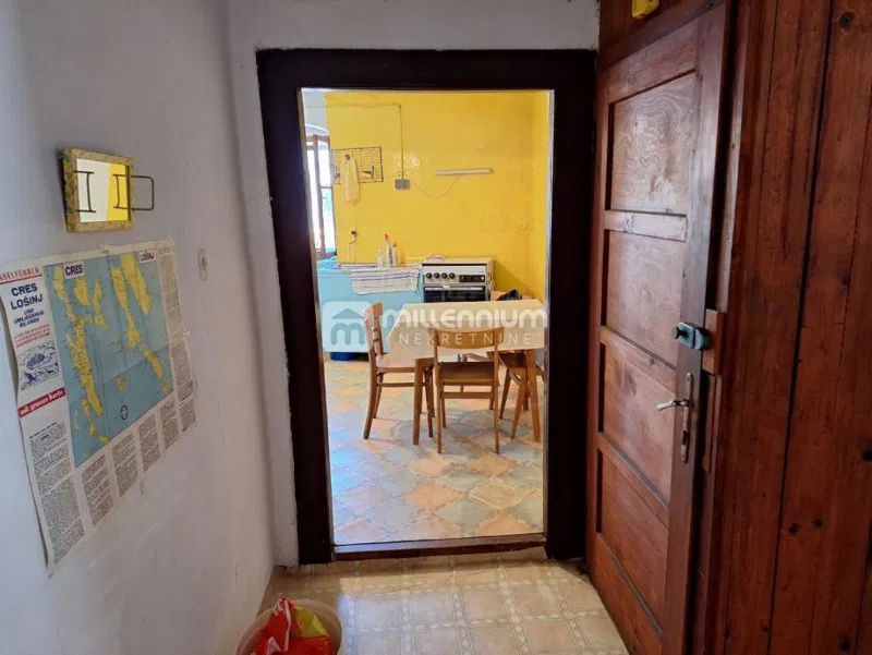 Otok Cres, Cres, 44m2, 2-sobni stan u samom centru grada – 3