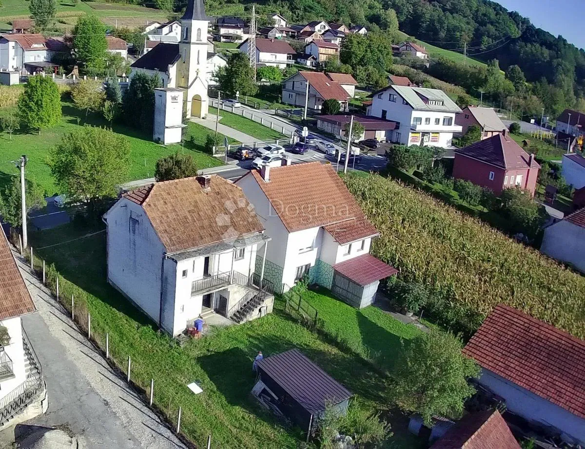Kuća za adaptaciju na odličnoj lokaciji nadomak Krapine!