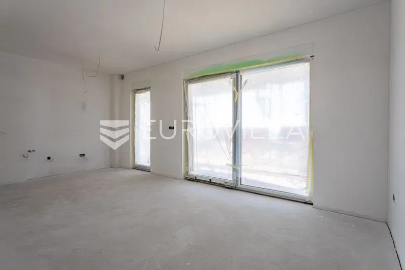 Makarska, modern two-bedroom apartment in a luxury building with a shared swimming pool – 2